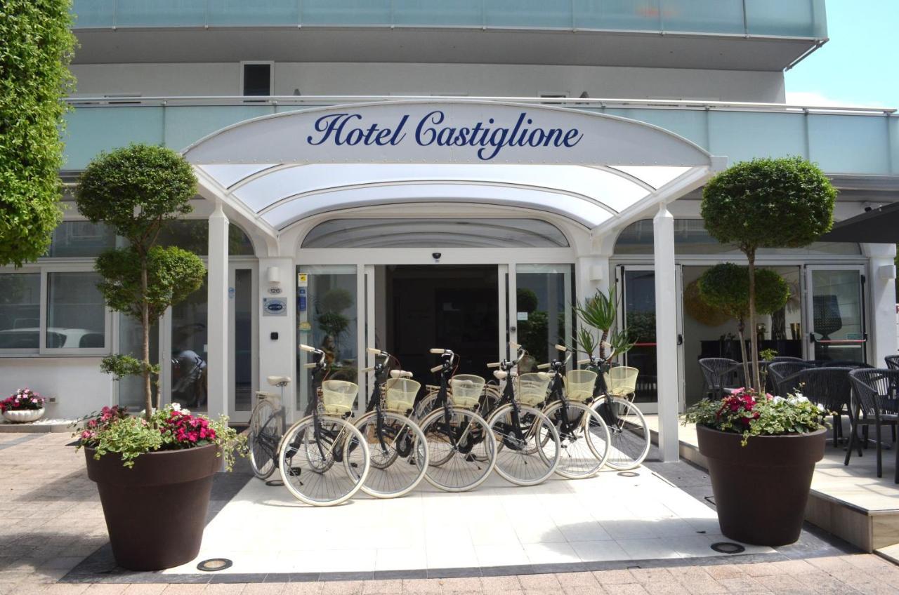 Hotel Castiglione Lignano Sabbiadoro Exterior photo