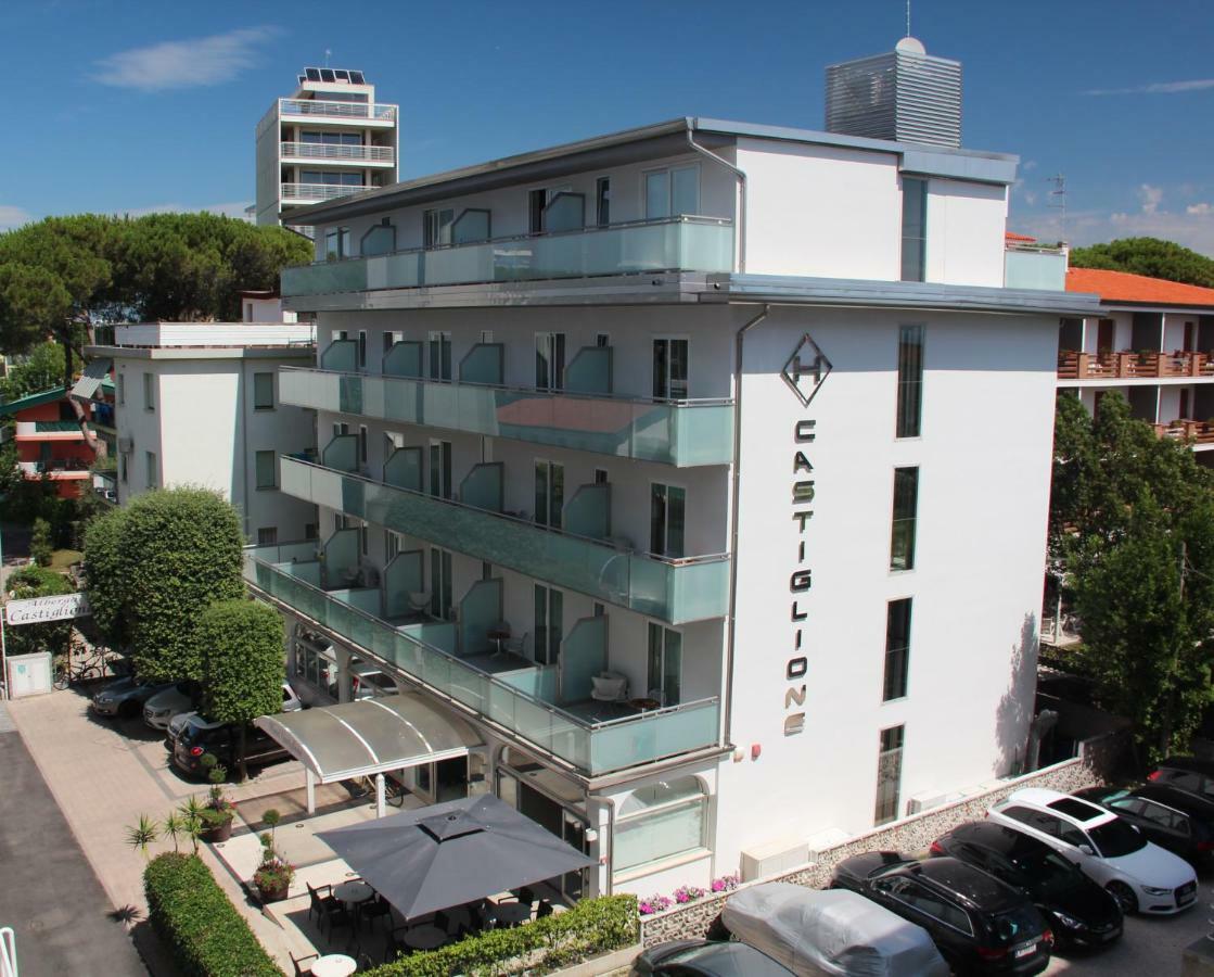 Hotel Castiglione Lignano Sabbiadoro Exterior photo